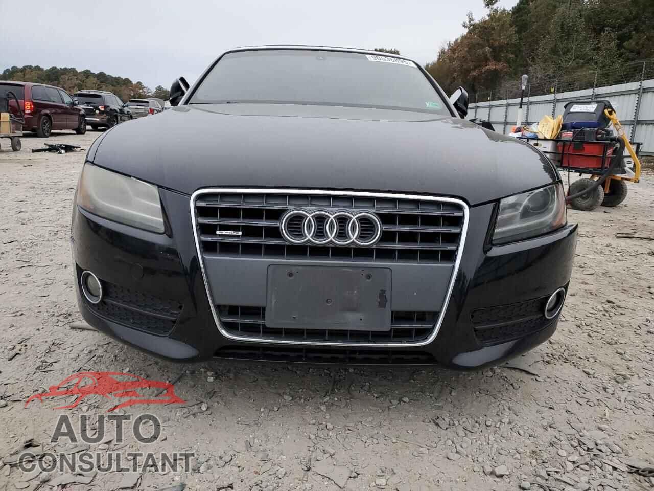 AUDI A5 2012 - WAULFAFH2CN000763