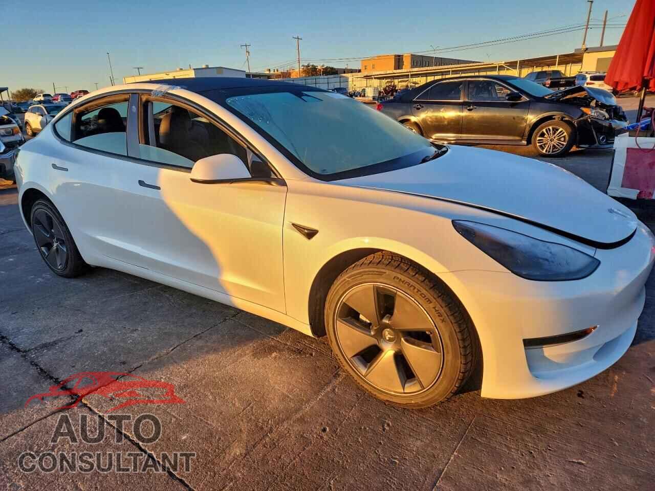 TESLA MODEL 3 2023 - 5YJ3E1EA5PF596756