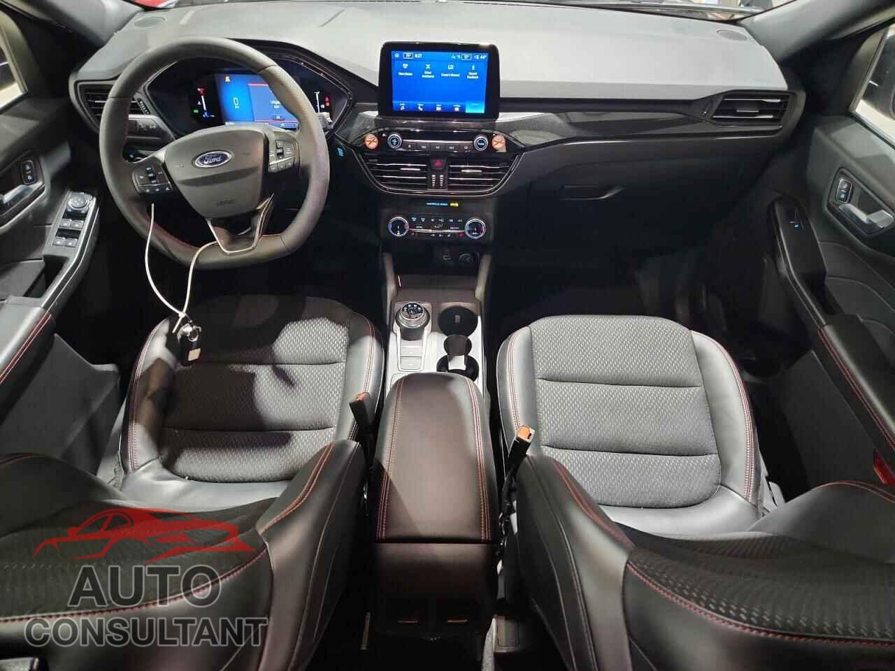 FORD ESCAPE ST 2025 - 1FMCU9NA7SUB32235