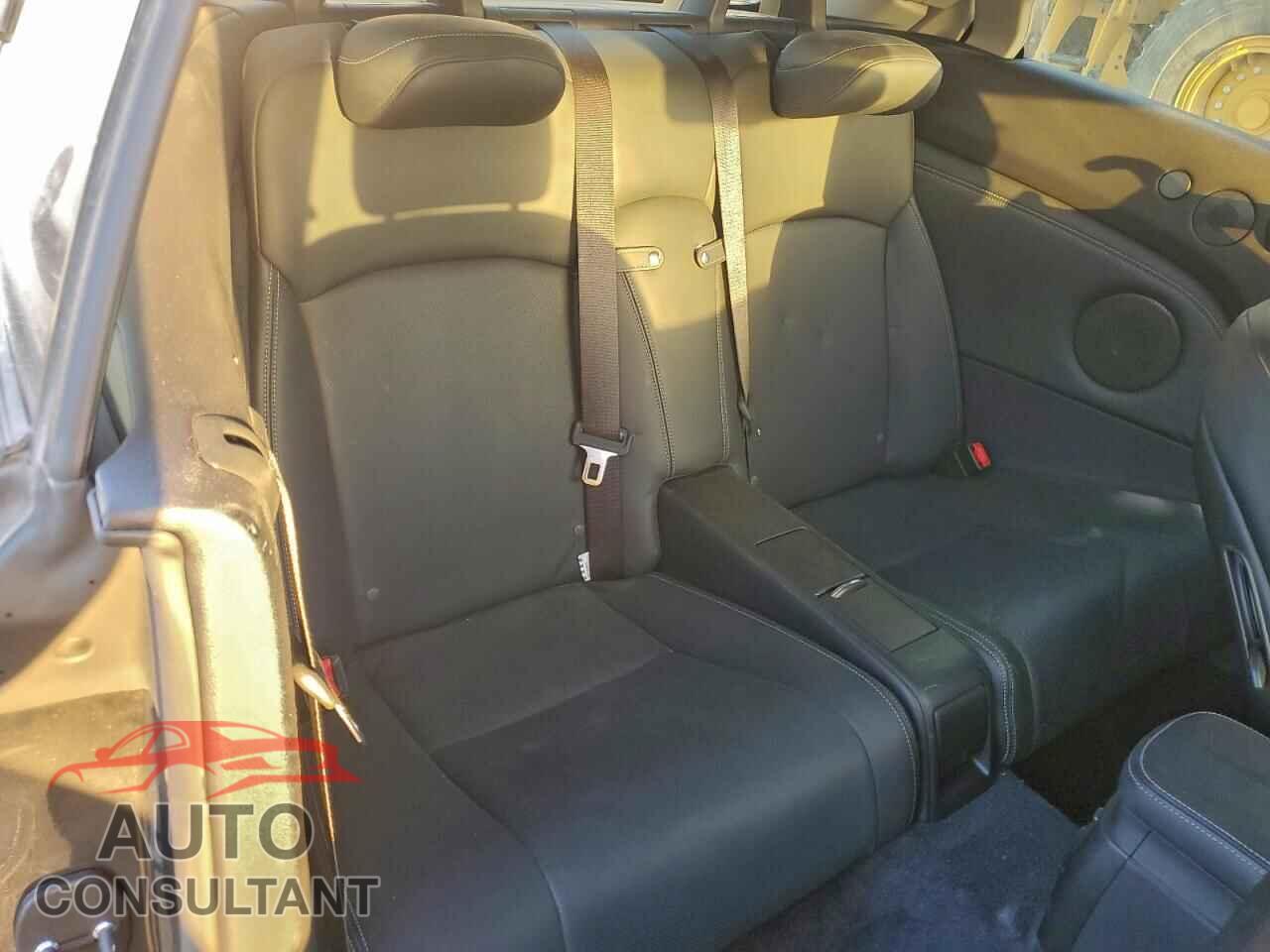 LEXUS IS 2010 - JTHFF2C29A2509154