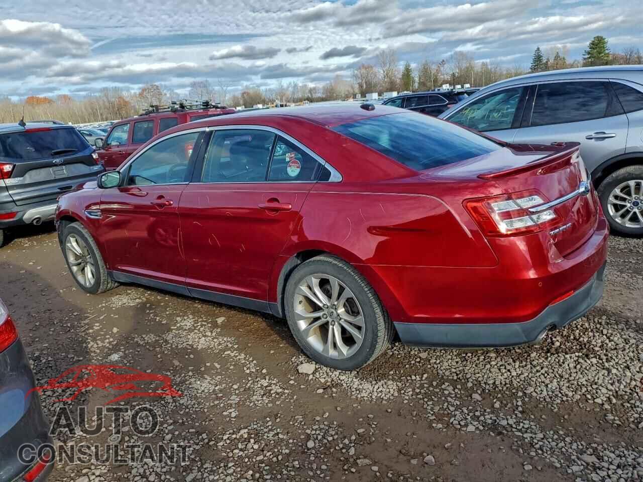 FORD TAURUS 2013 - 1FAHP2E87DG142034