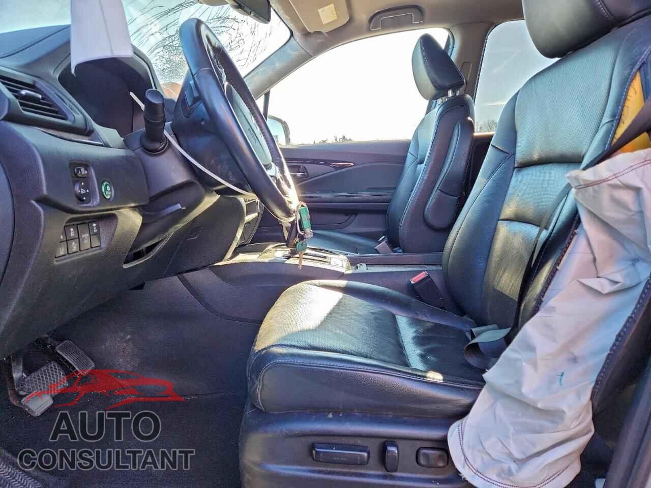 HONDA RIDGELINE 2017 - 5FPYK3F79HB030038