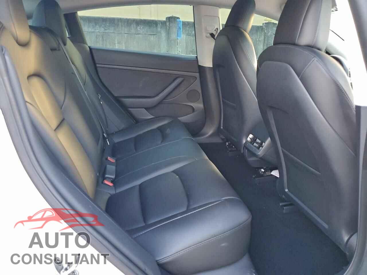 TESLA MODEL 3 2022 - 5YJ3E1EB2NF260455