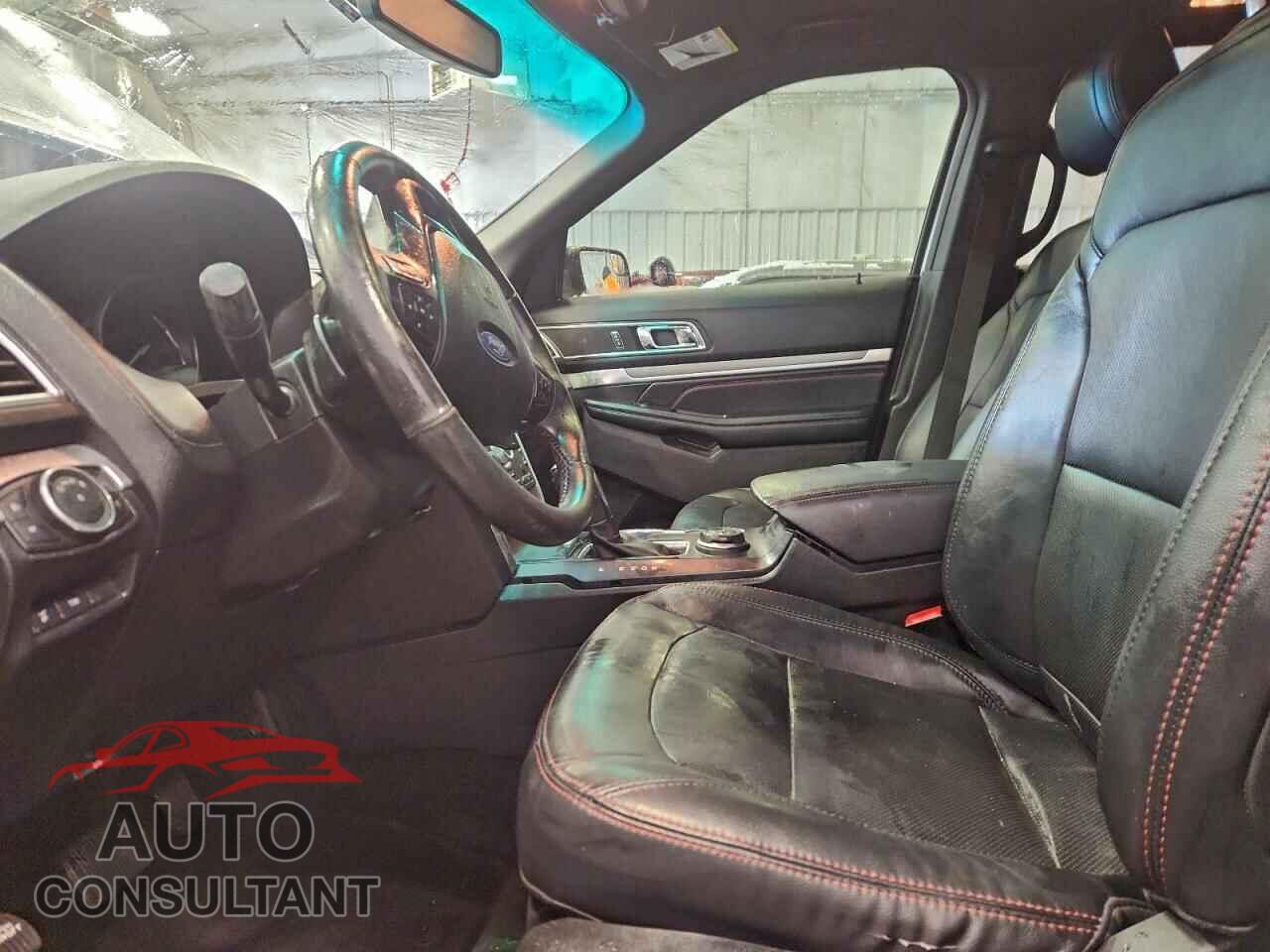 FORD EXPLORER 2016 - 1FM5K8GT9GGC21009
