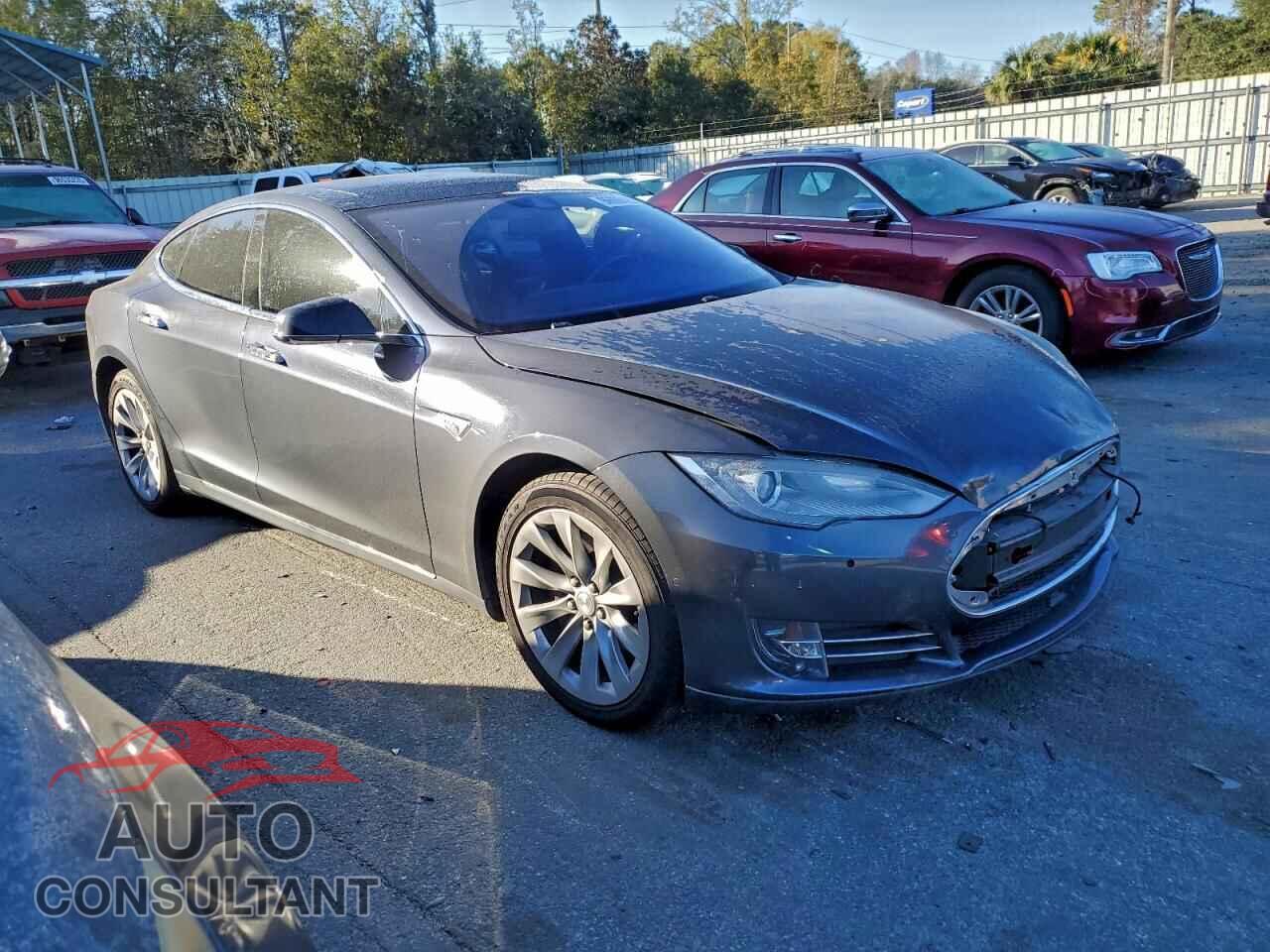 TESLA MODEL S 2015 - 5YJSA1E17FF118165