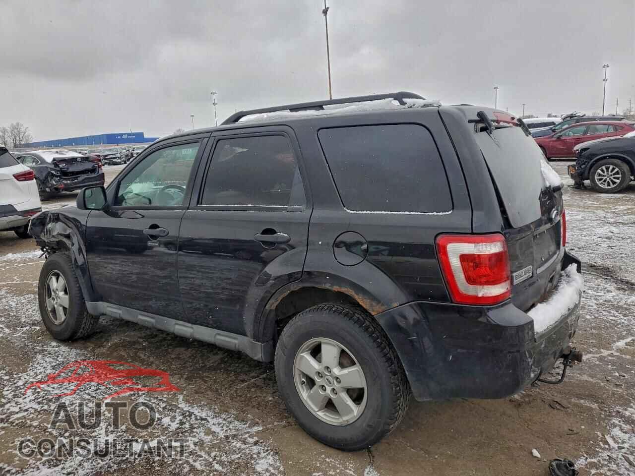 FORD ESCAPE 2010 - 1FMCU9D77AKA50716