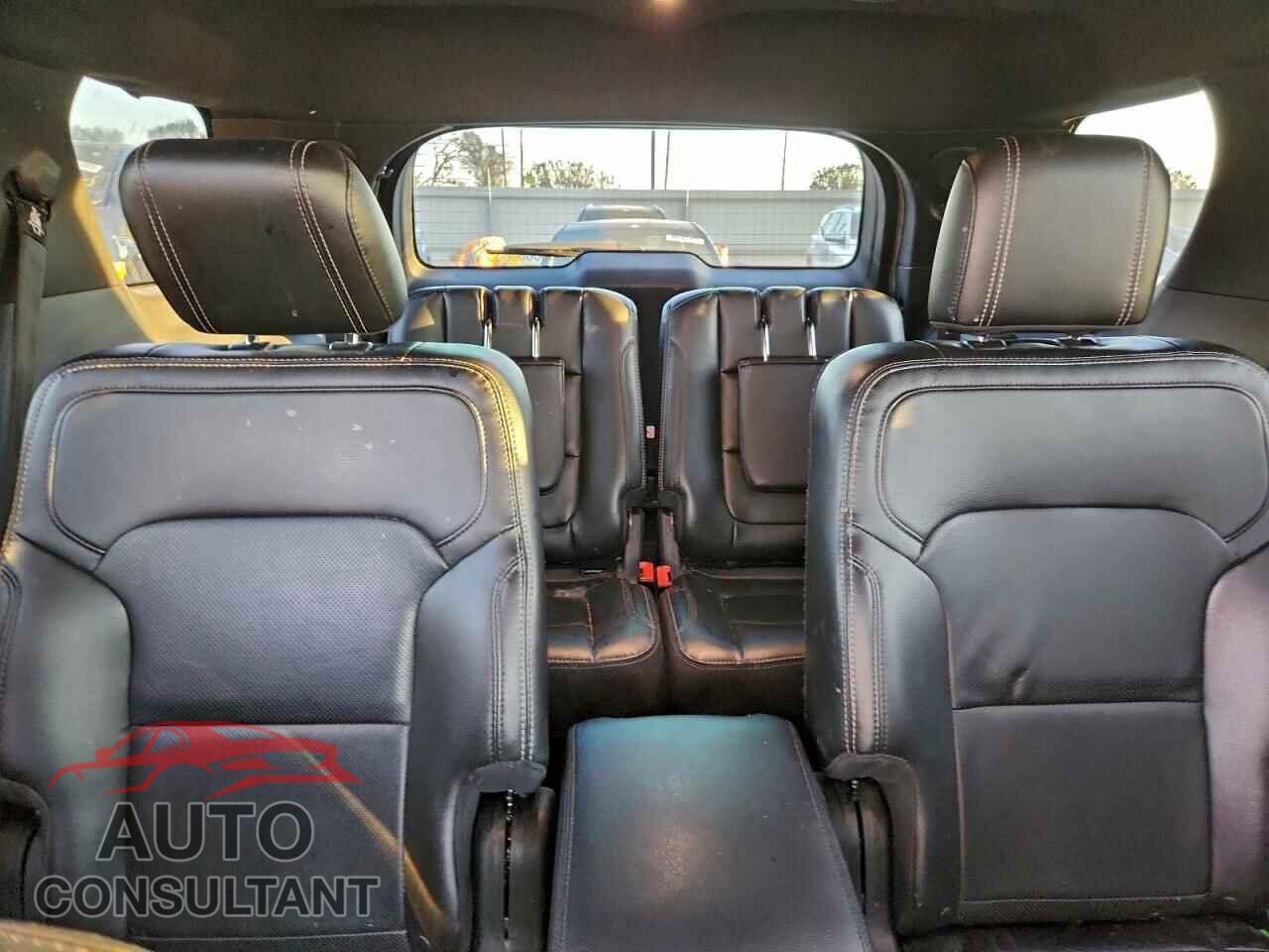FORD EXPLORER 2018 - 1FM5K7FH6JGB55081