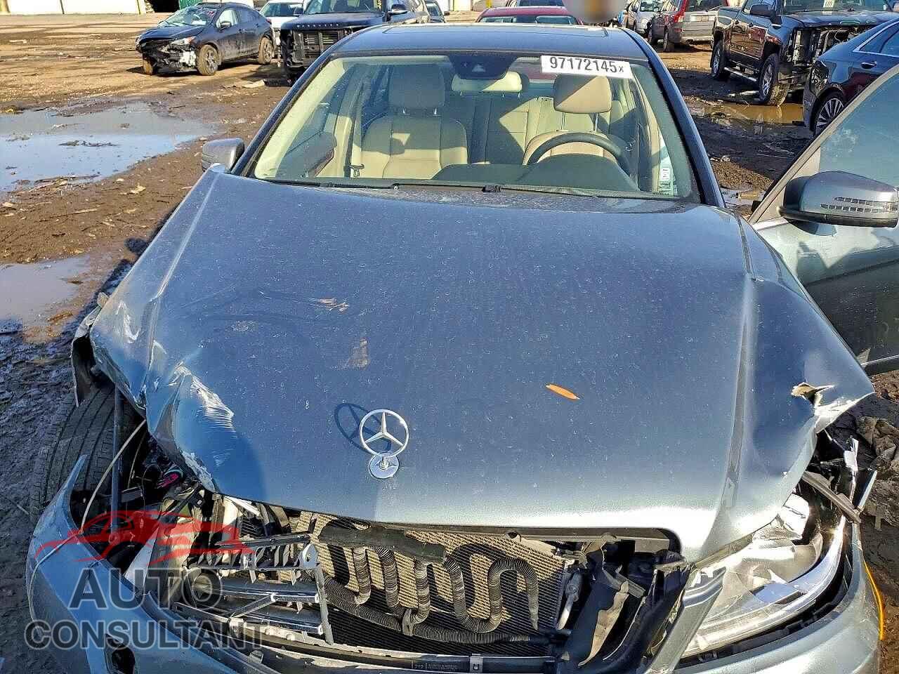 MERCEDES-BENZ C-CLASS 2012 - WDDGF8BB7CF921715