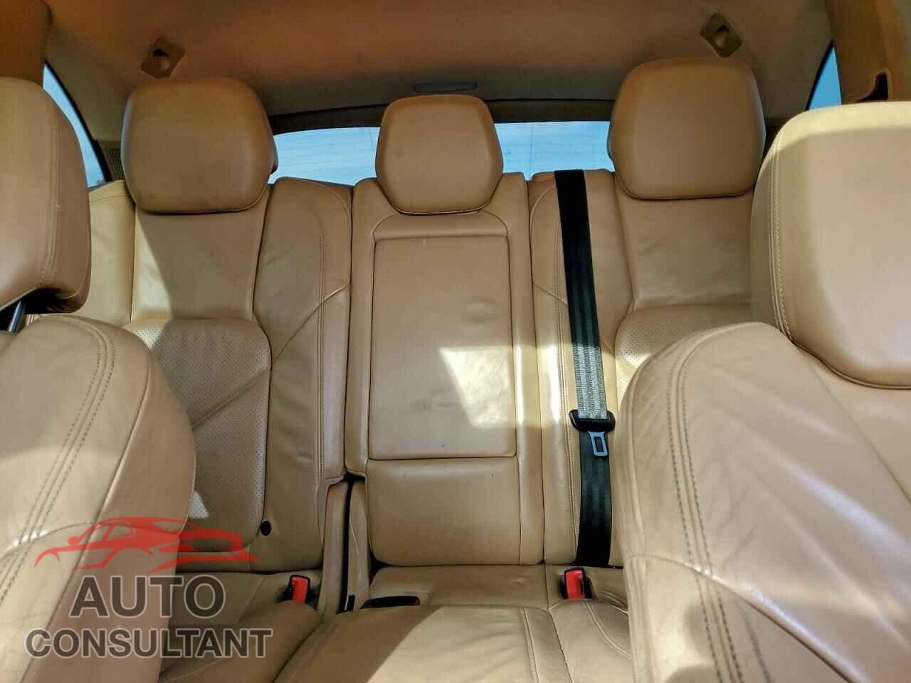 PORSCHE CAYENNE 2011 - WP1AB2A24BLA42892