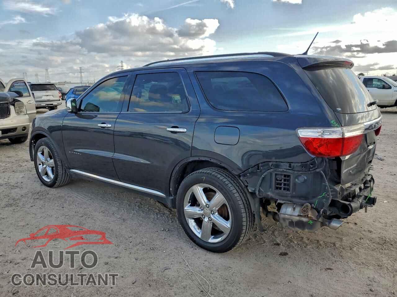 DODGE DURANGO 2013 - 1C4SDHET9DC678362