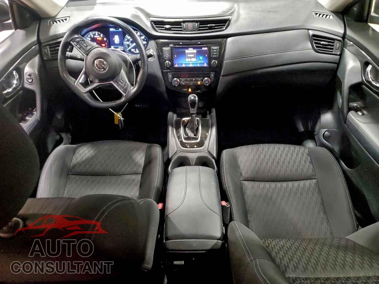 NISSAN ROGUE 2018 - KNMAT2MV1JP533271