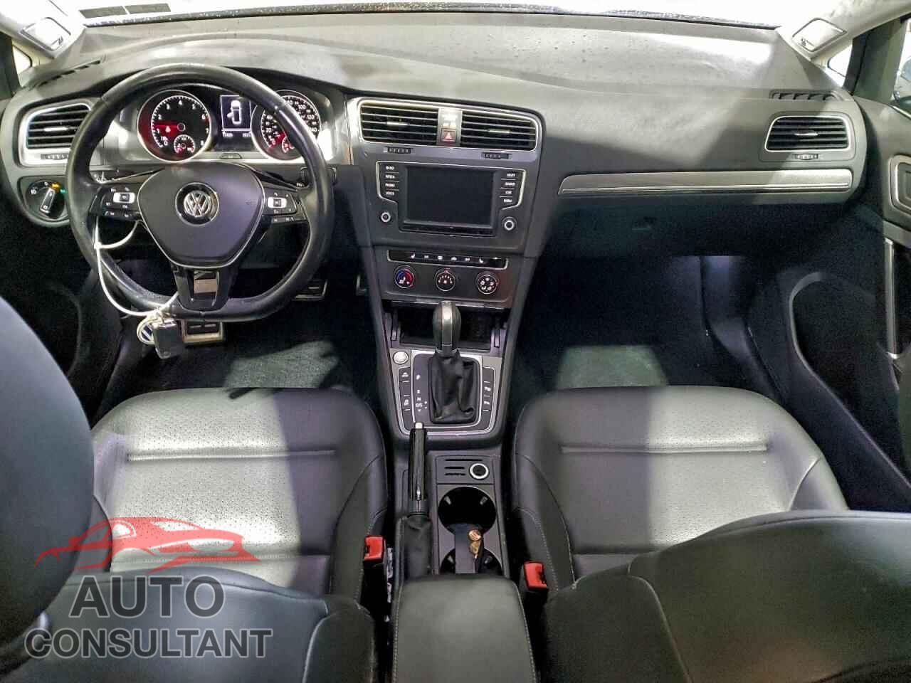 VOLKSWAGEN GOLF 2017 - 3VWH17AU4HM514014