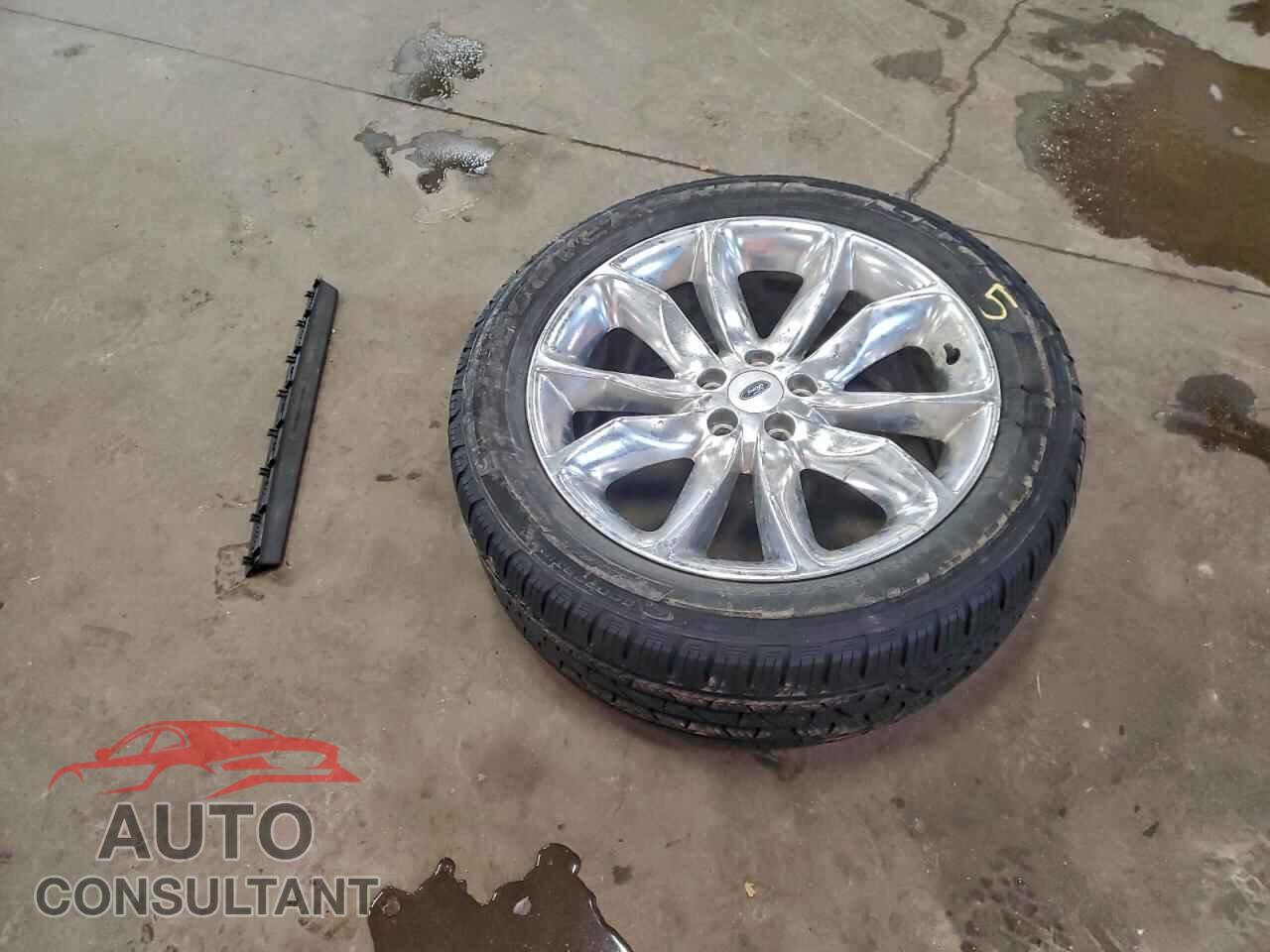 FORD EXPLORER 2012 - 1FMHK8F88CGA44439