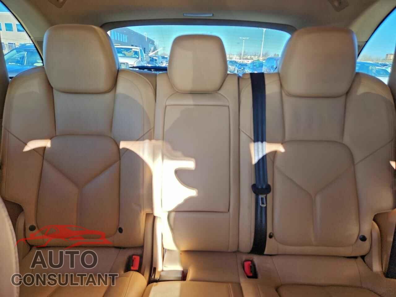 PORSCHE CAYENNE 2012 - WP1AA2A20CLA04919