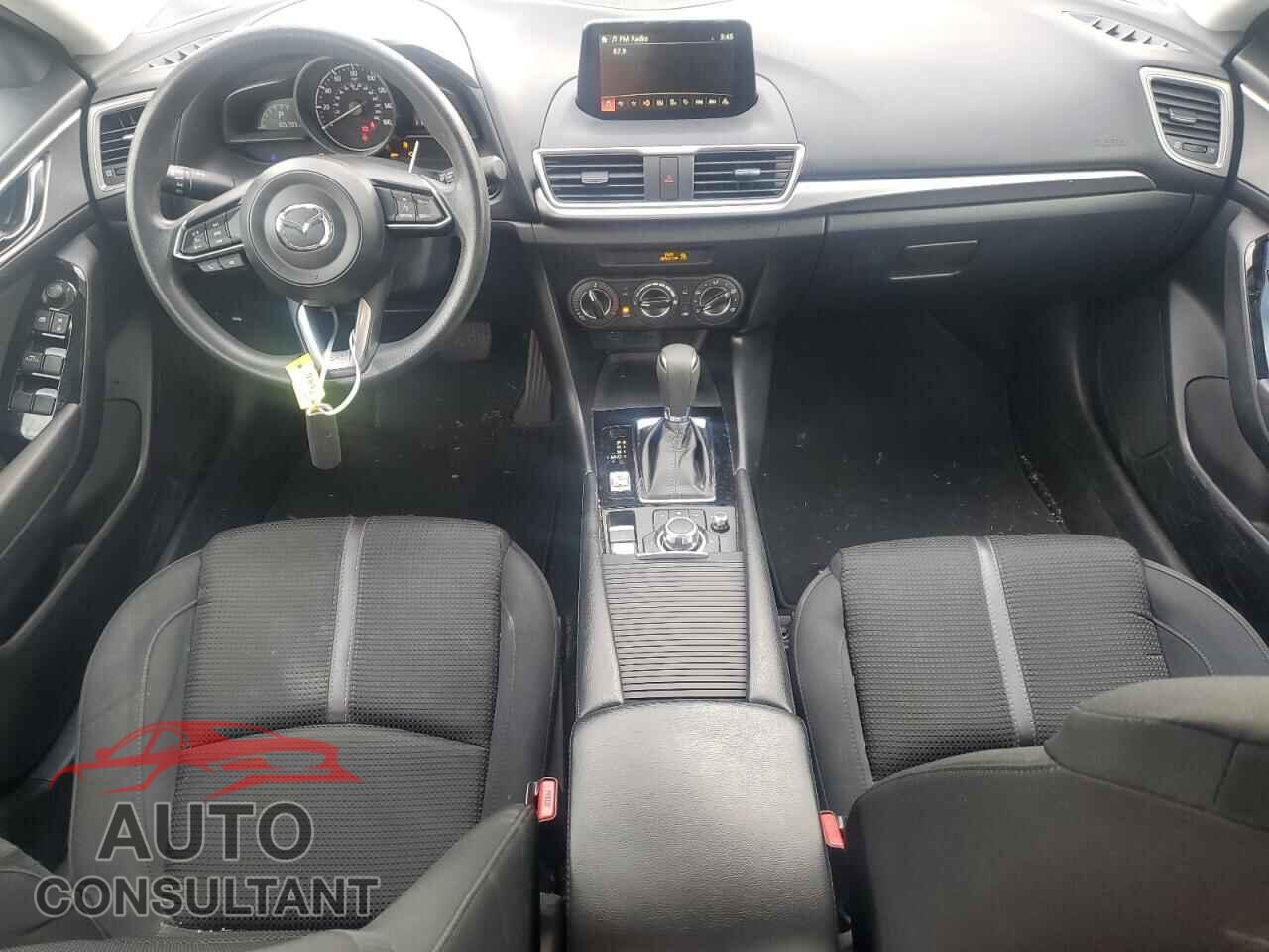 MAZDA 3 2017 - 3MZBN1U73HM155543