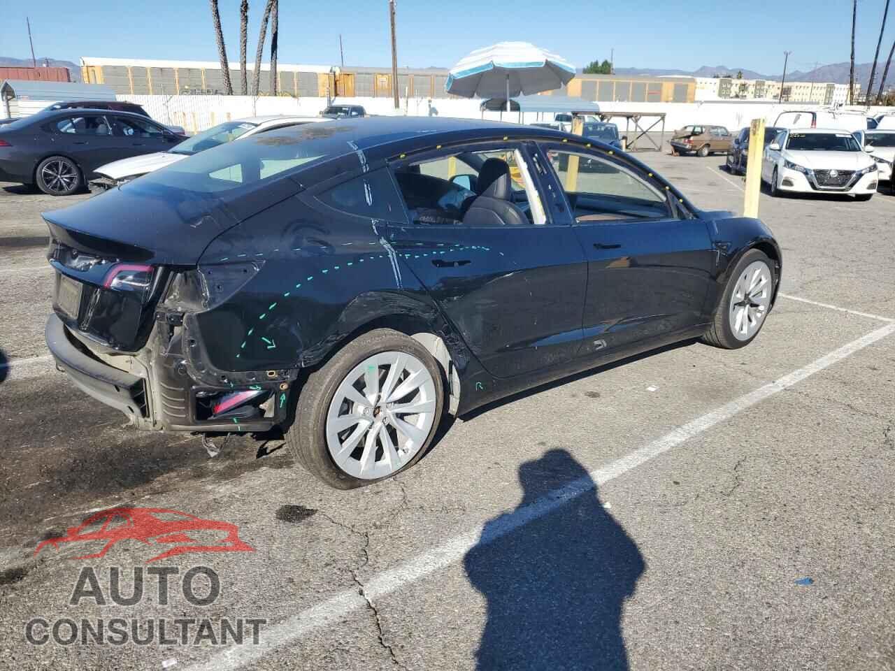 TESLA MODEL 3 2022 - 5YJ3E1EA2NF299957