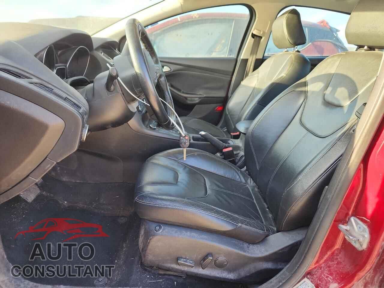 FORD FOCUS 2016 - 1FADP3F22GL302072