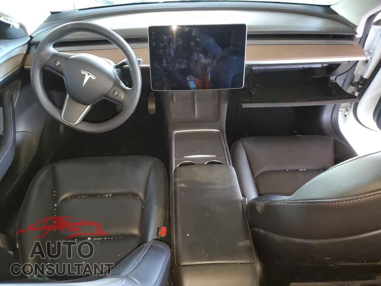 TESLA MODEL 3 2022 - 5YJ3E1EB8NF107322