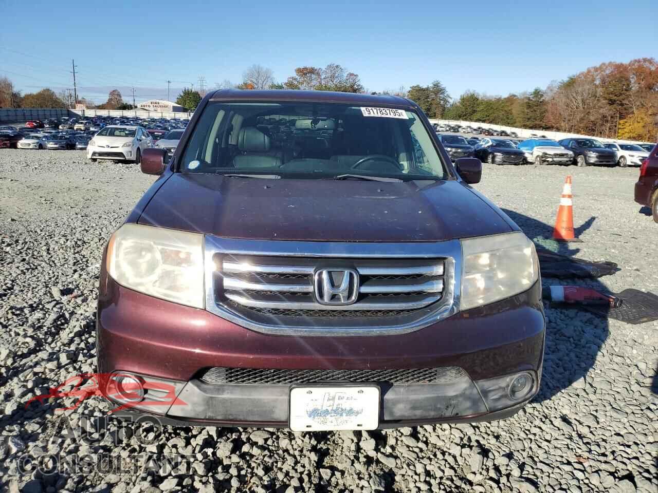 HONDA PILOT 2015 - 5FNYF4H56EB027849