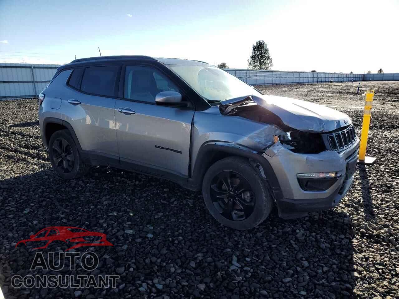 JEEP COMPASS 2018 - 3C4NJDBB2JT401806