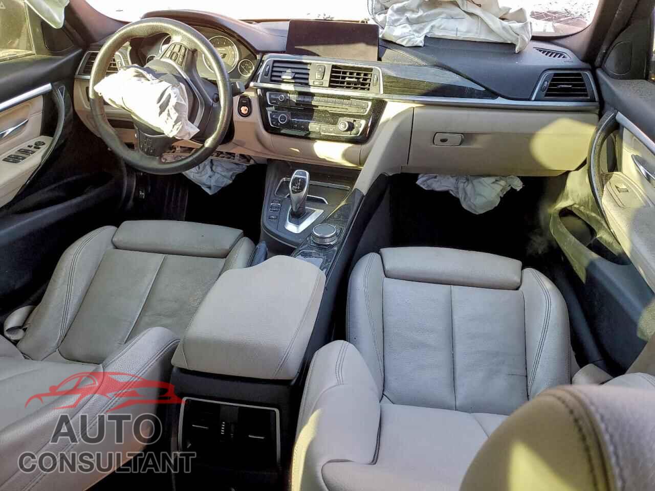 BMW 3 SERIES 2018 - WBA8B9C55JEE81246