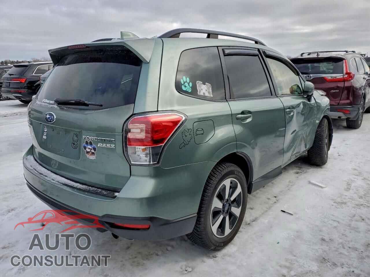 SUBARU FORESTER 2017 - JF2SJAEC2HH463870