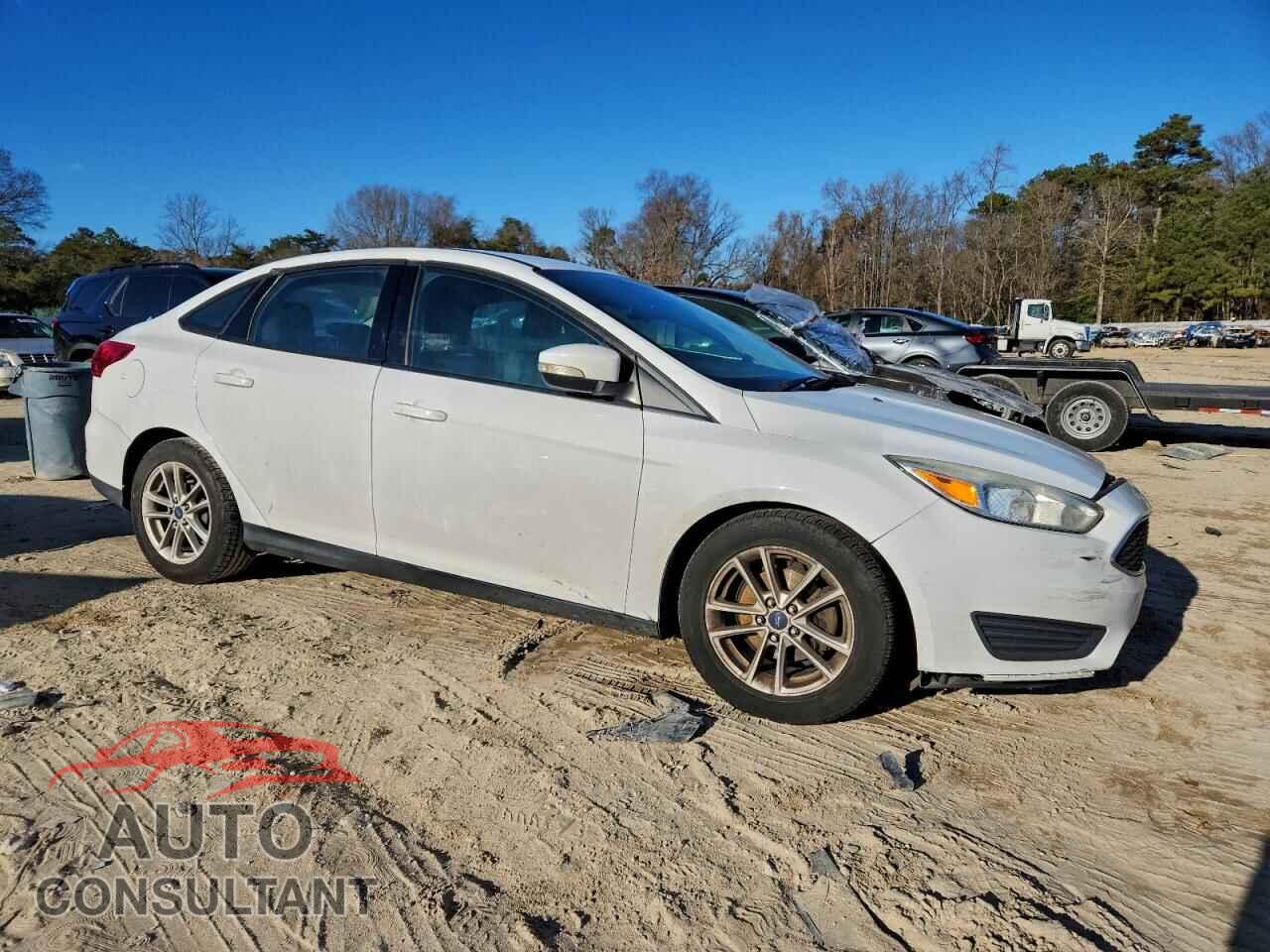 FORD FOCUS 2017 - 1FADP3F25HL240782