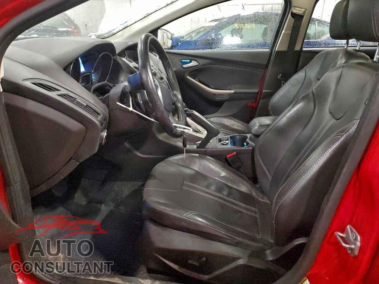 FORD FOCUS 2012 - 1FAHP3H24CL367367