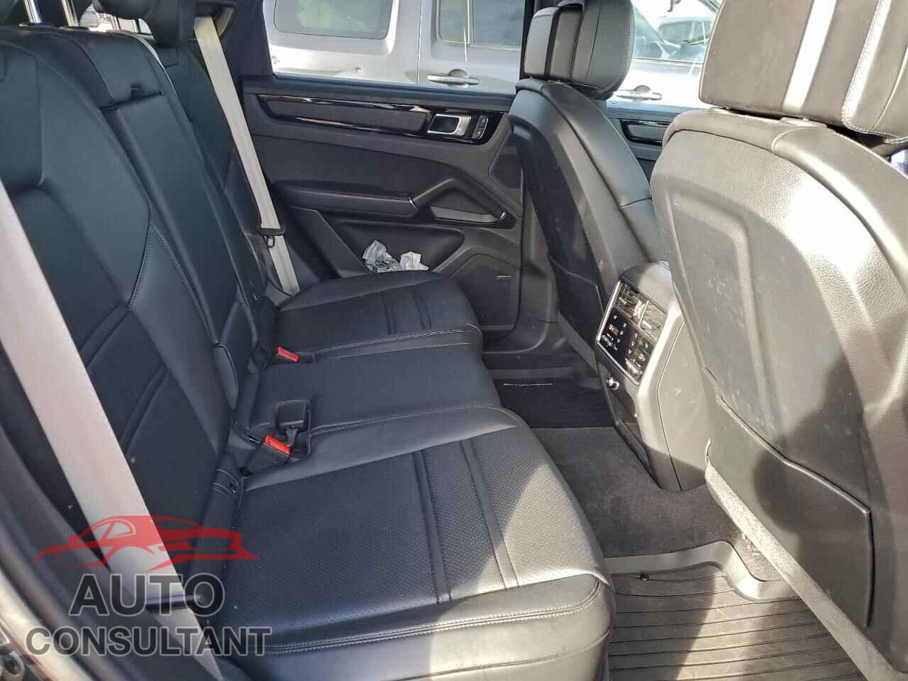 PORSCHE CAYENNE 2023 - WP1AB2AYXPDA14150