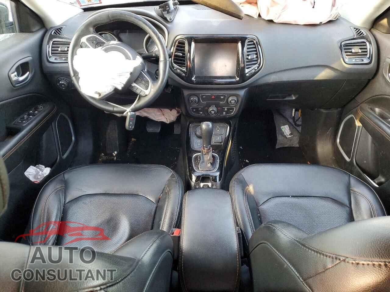 JEEP COMPASS 2019 - 3C4NJDCB2KT673255