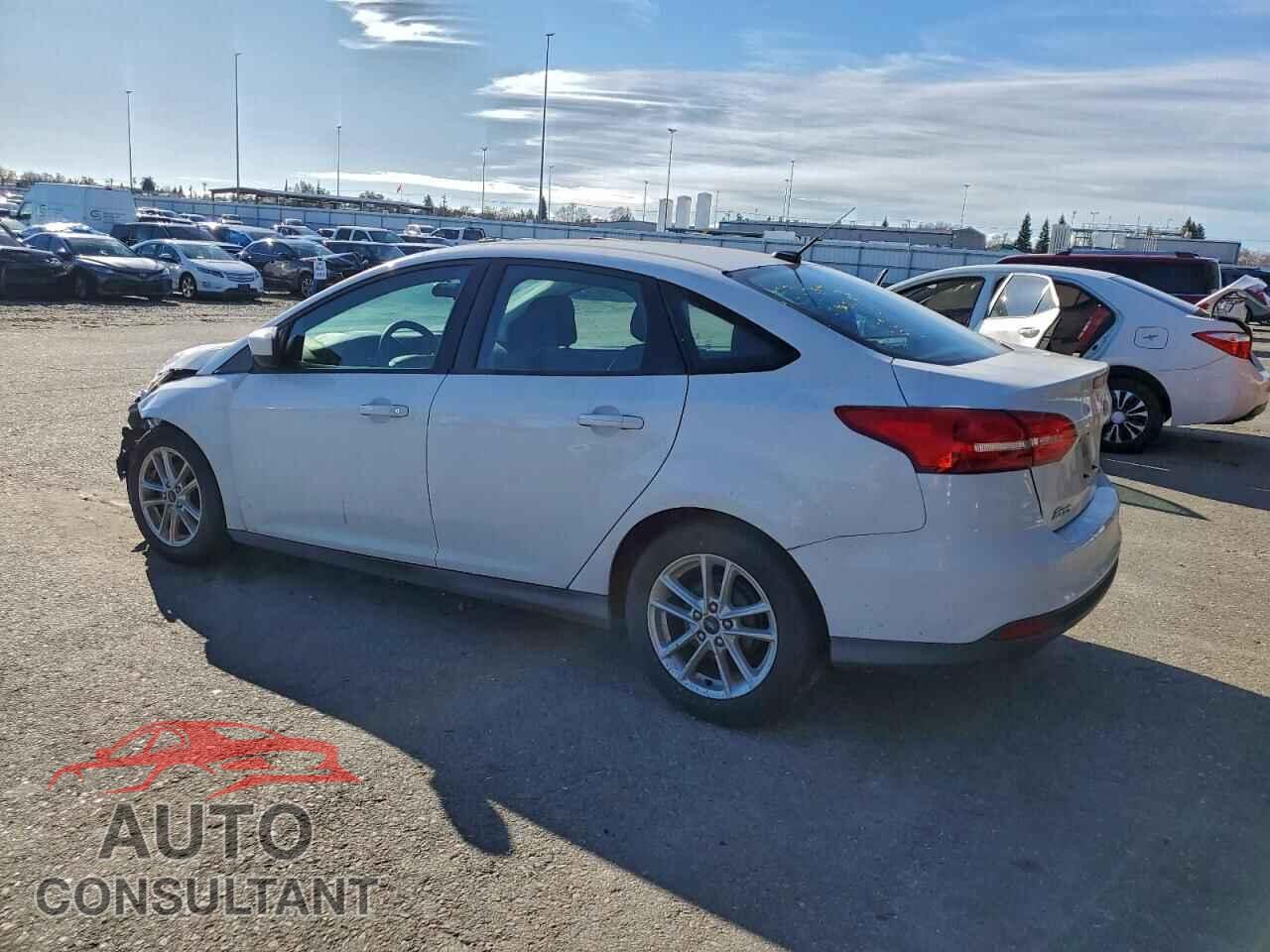 FORD FOCUS 2018 - 1FADP3F2XJL295136