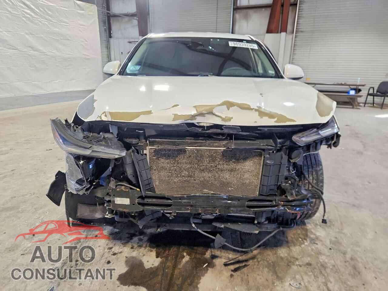 HYUNDAI SANTA FE 2019 - 5NMS2CAD5KH008359