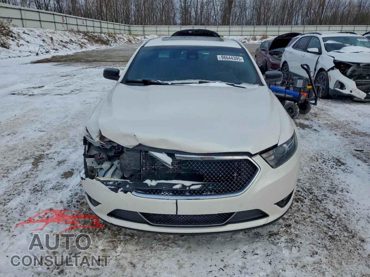FORD TAURUS 2014 - 1FAHP2KT2EG104401