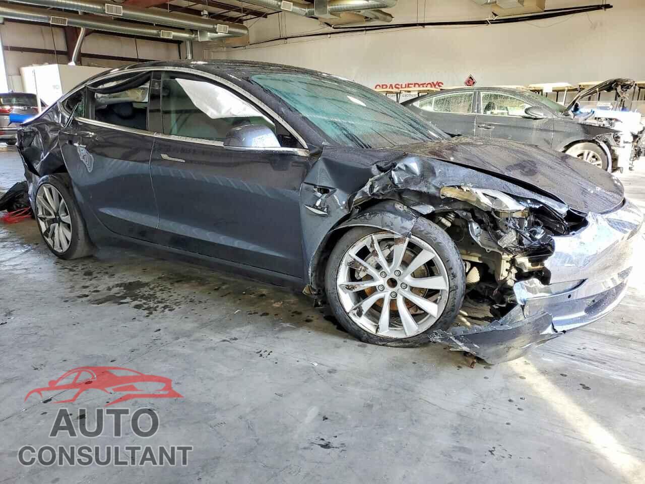 TESLA MODEL 3 2019 - 5YJ3E1EA4KF447313