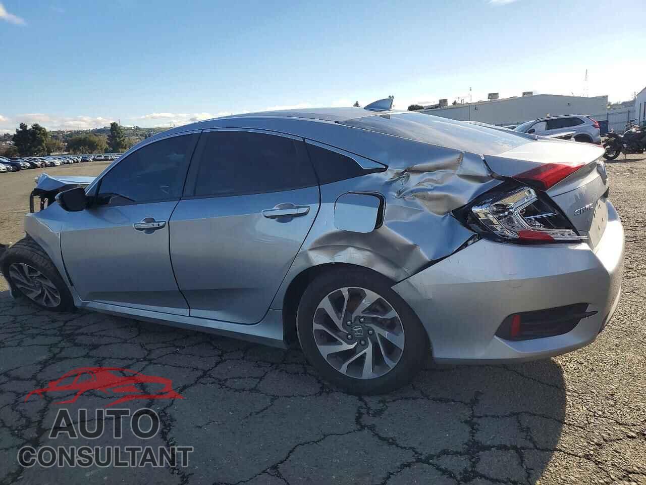 HONDA CIVIC 2017 - 19XFC2F72HE228005