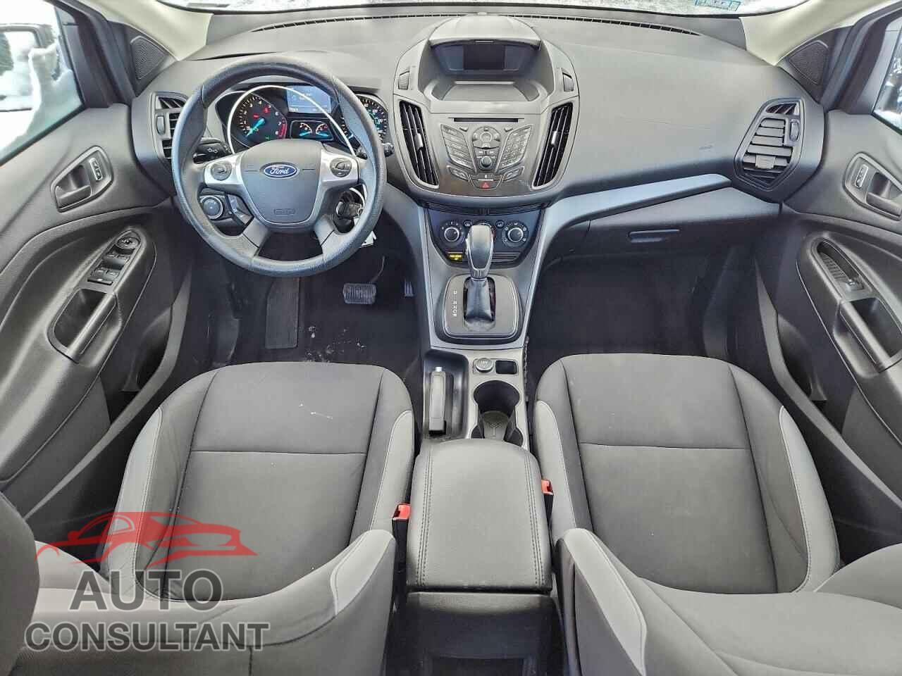 FORD ESCAPE 2015 - 1FMCU0F71FUC85214