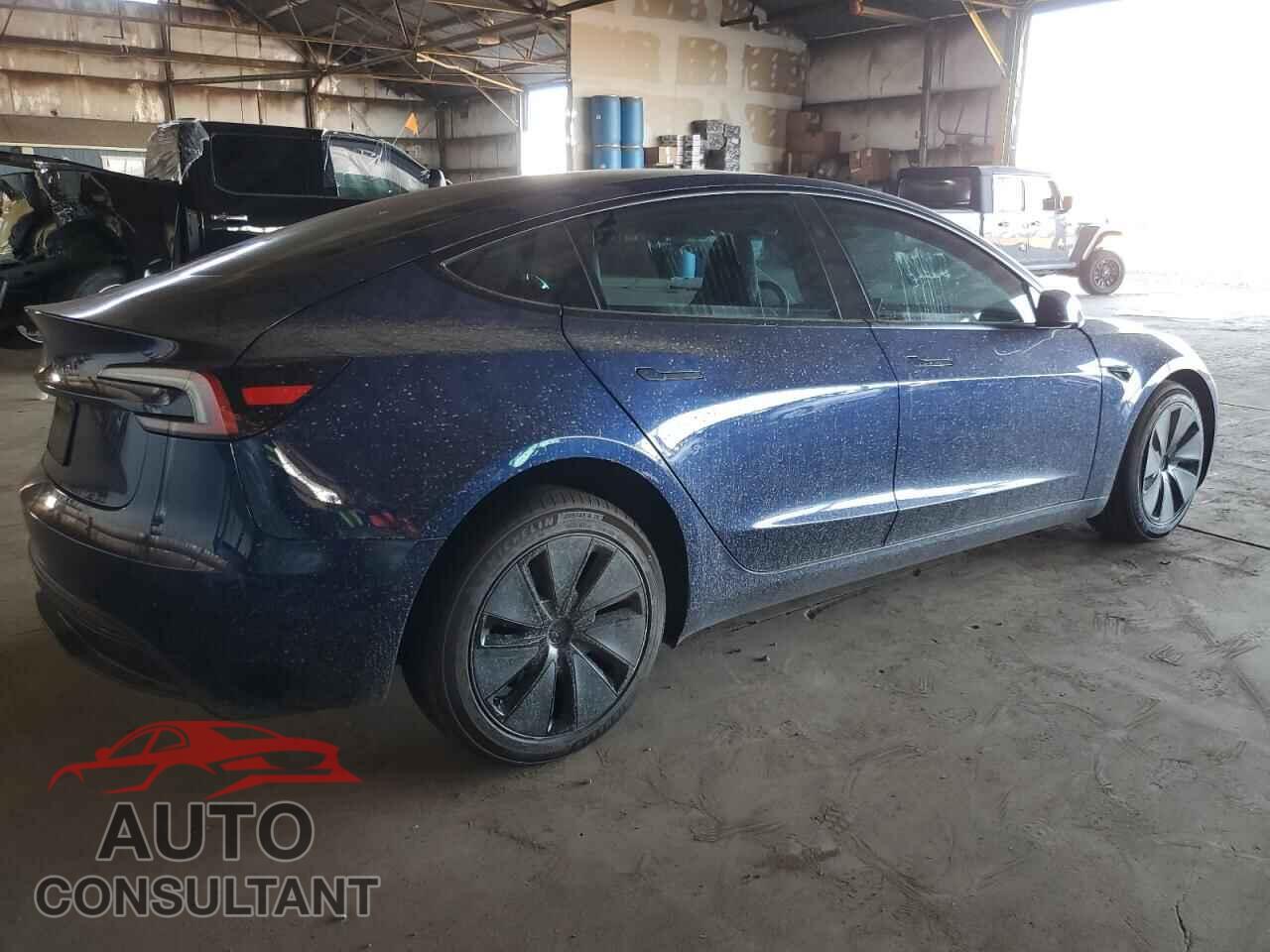 TESLA MODEL 3 2024 - 5YJ3E1EA1RF831219