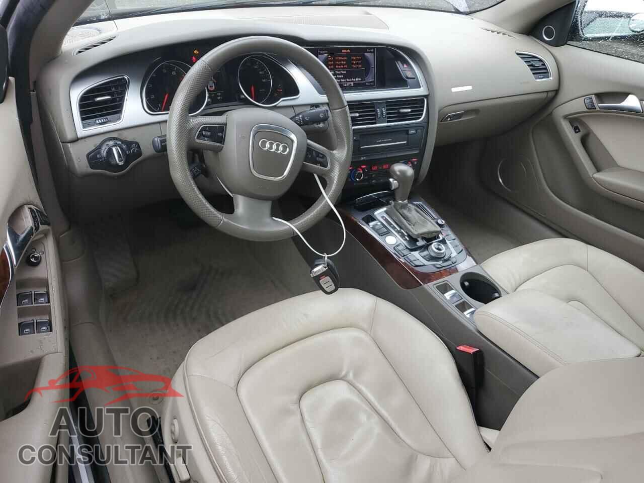 AUDI A5 2012 - WAULFAFH4CN001784