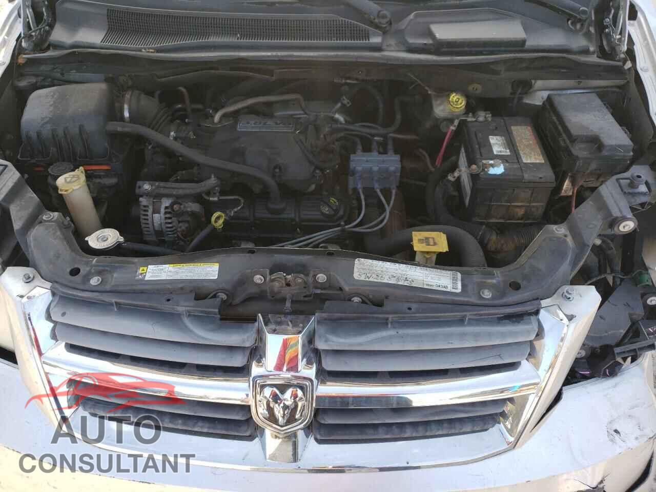DODGE CARAVAN 2010 - 2D4RN5D18AR100317