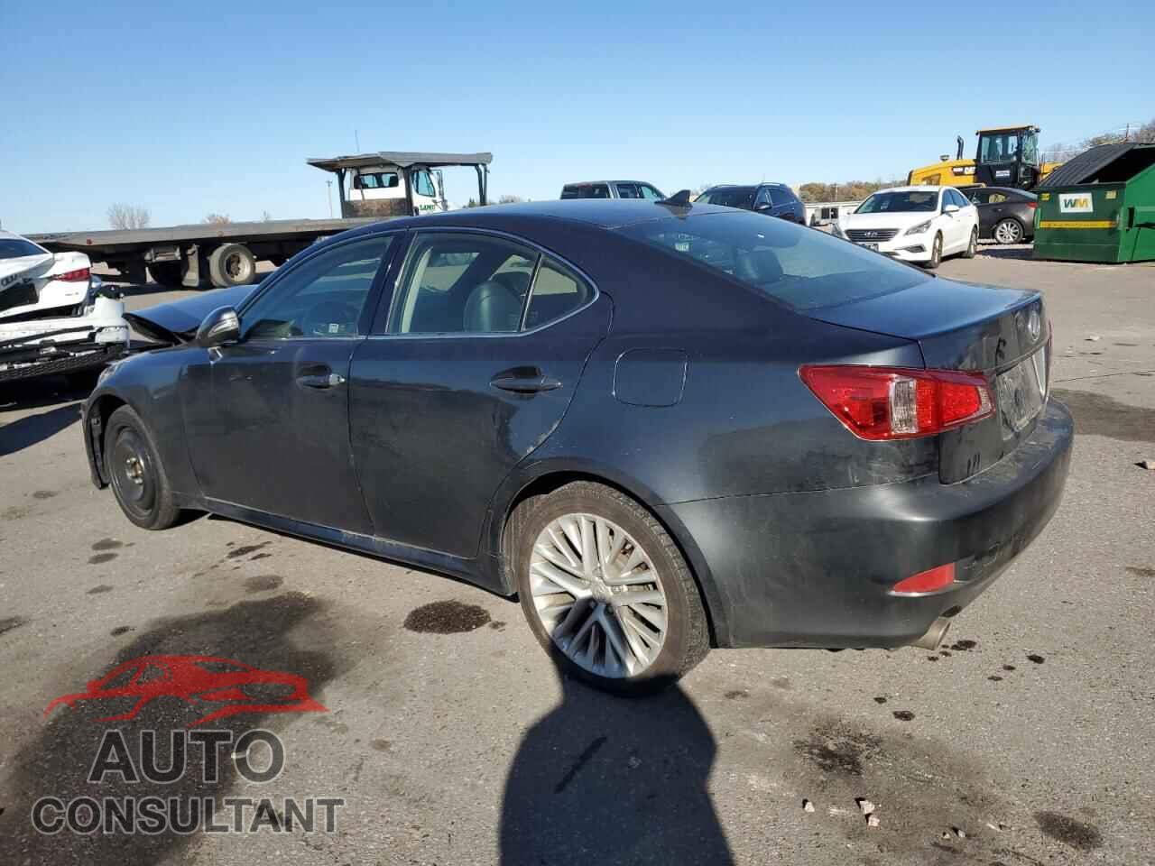 LEXUS IS 2011 - JTHCF5C25B5052038