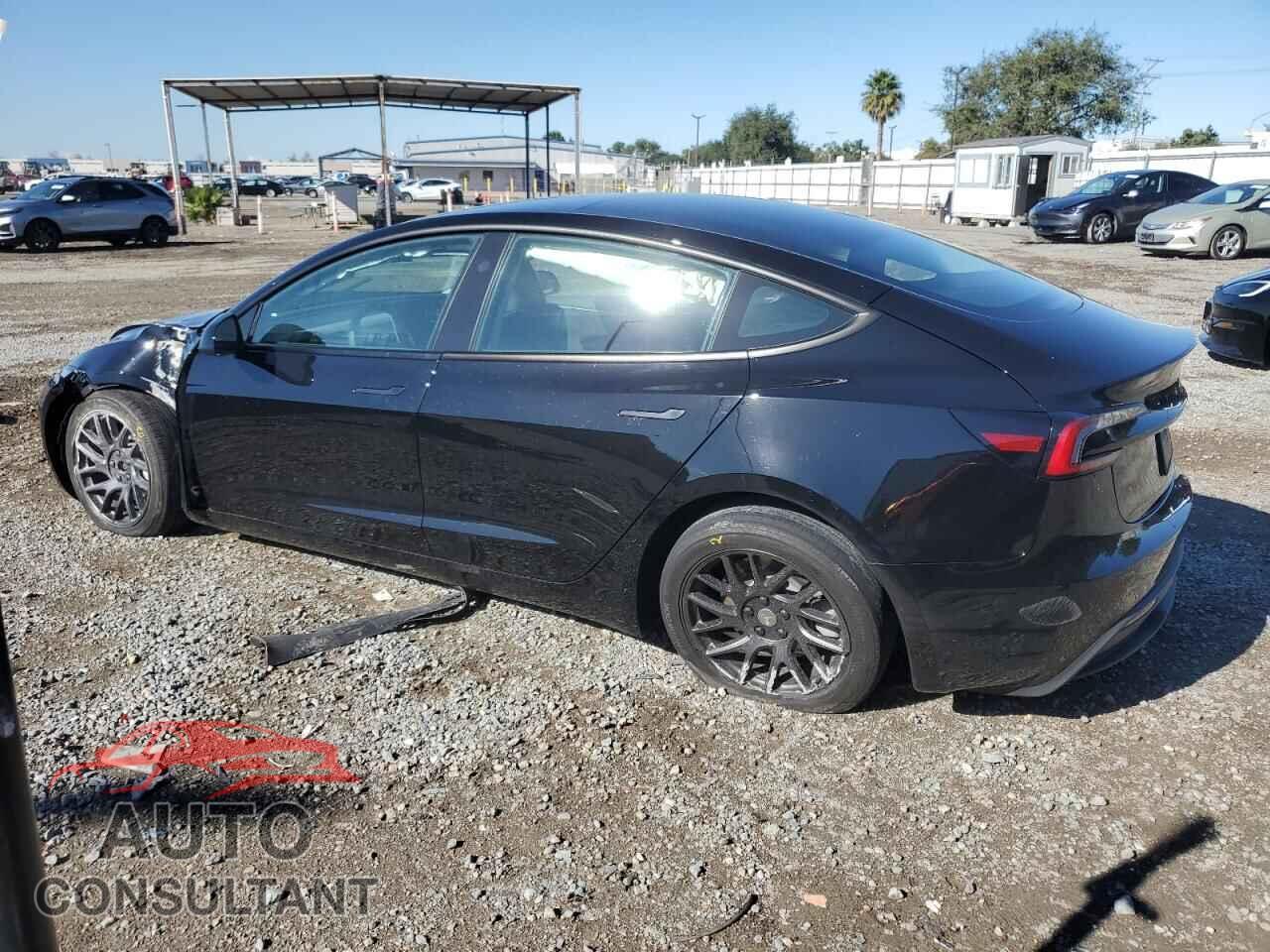 TESLA MODEL 3 2025 - 5YJ3E1EB1SF920996