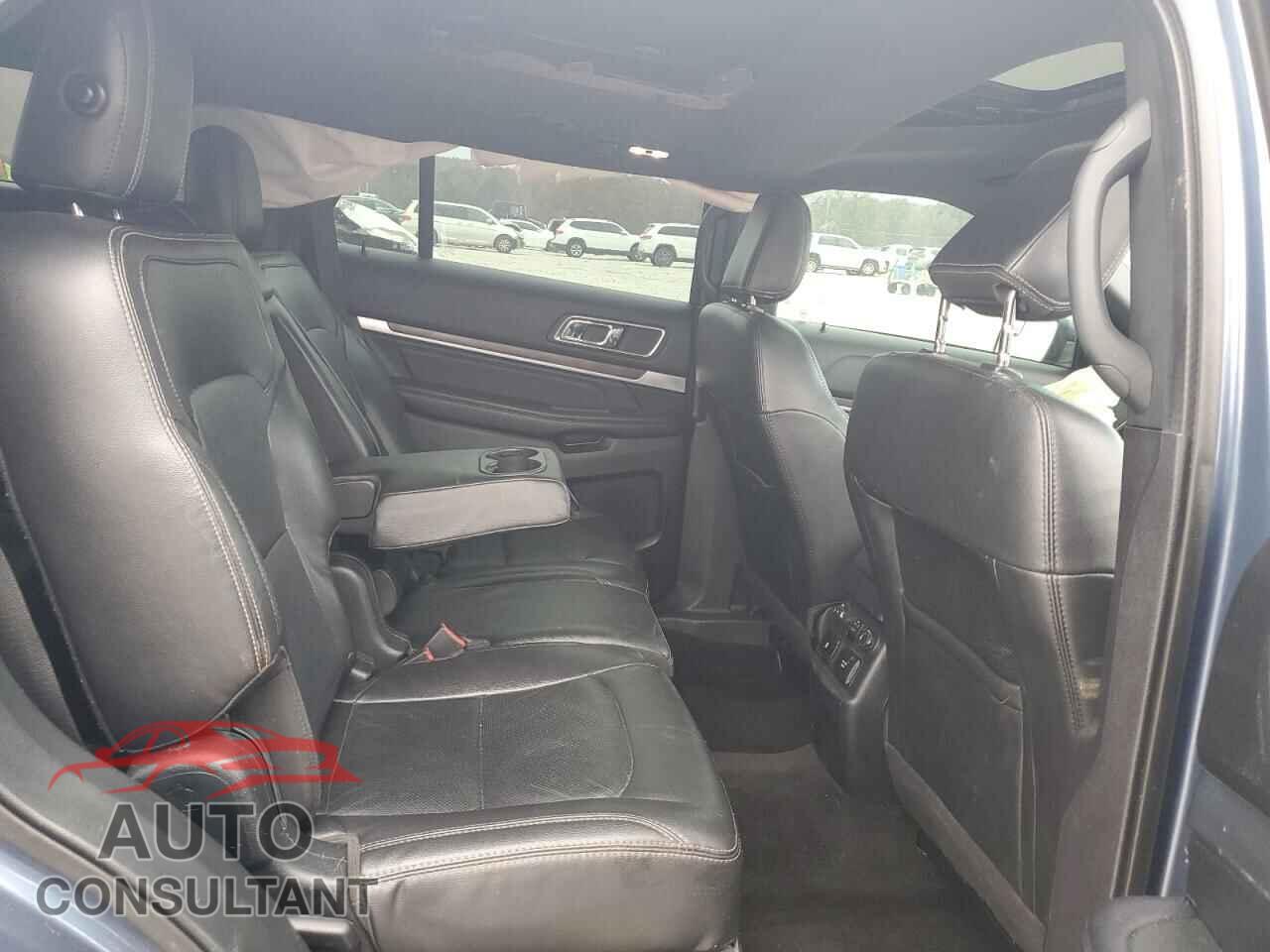 FORD EXPLORER 2018 - 1FM5K7F88JGB45734