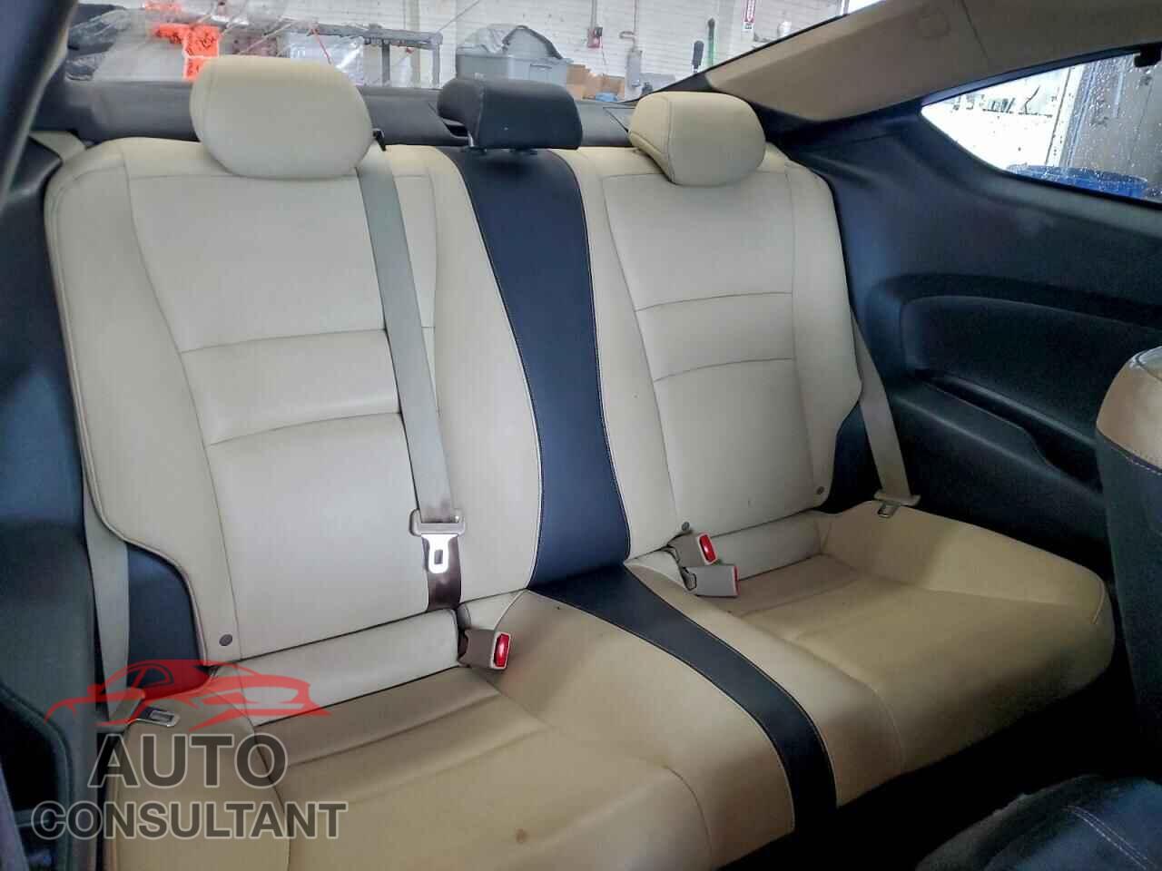 HONDA ACCORD 2013 - 1HGCT2B8XDA005811