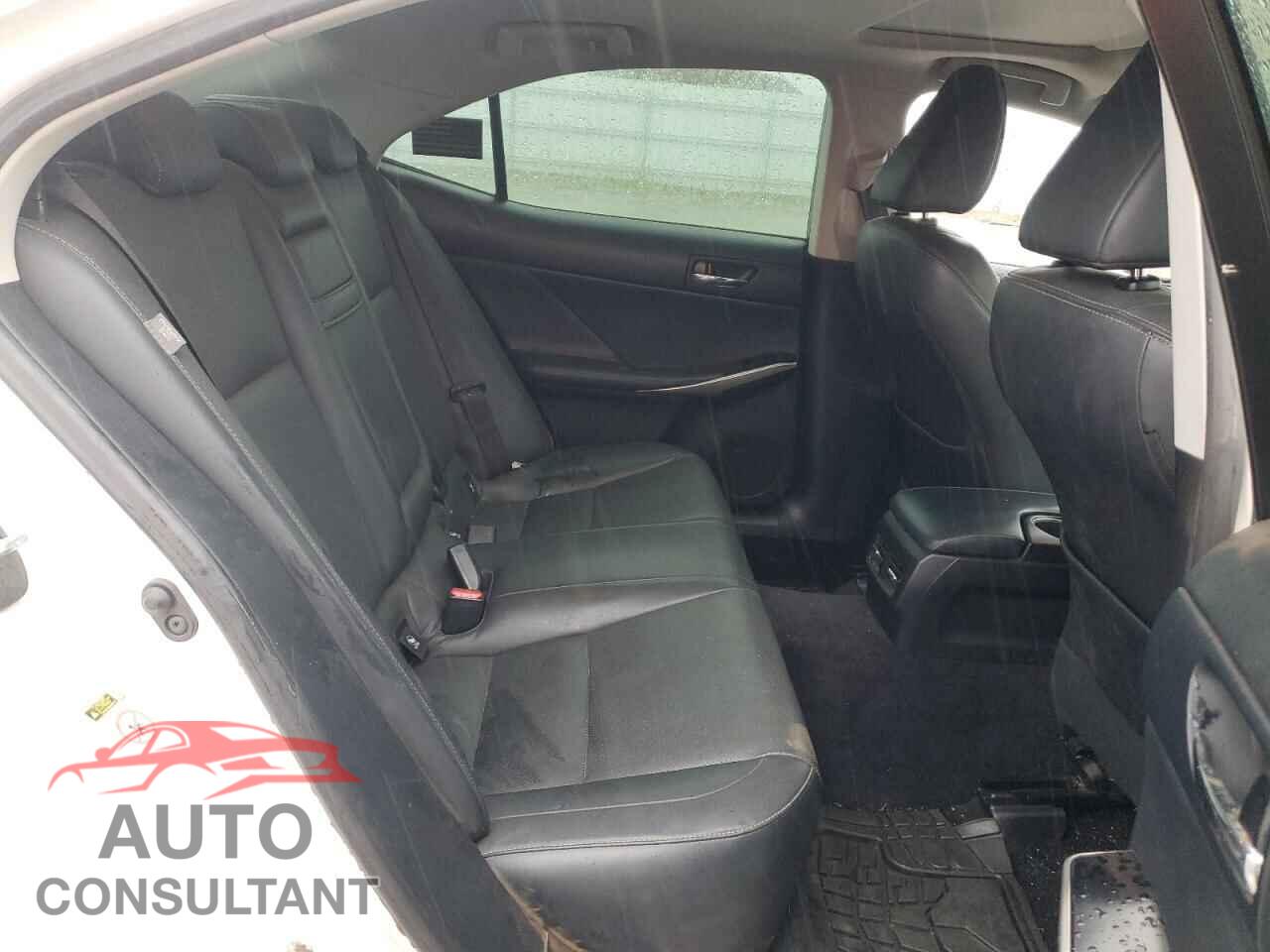 LEXUS IS 2014 - JTHBF1D27E5035751