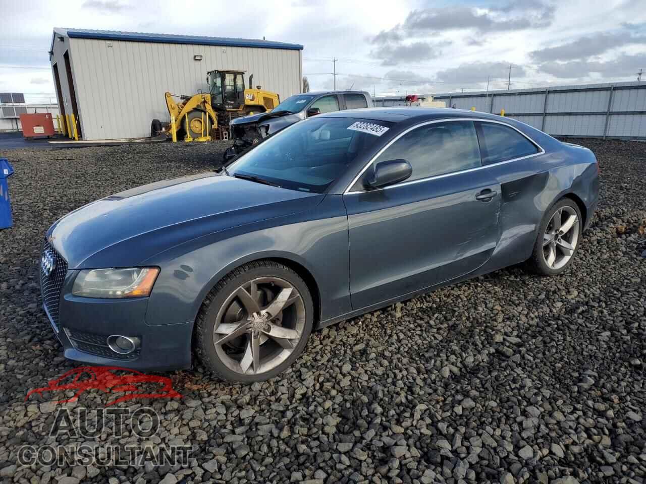 AUDI A5 2010 - WAULFAFR2AA044470