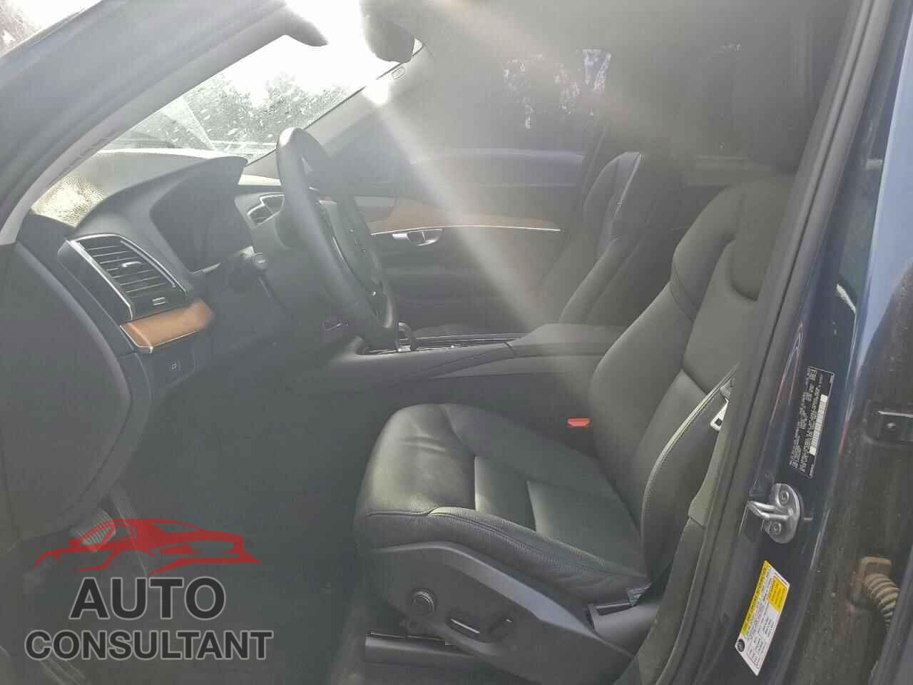 VOLVO XC90 PLUS 2023 - YV4062PN2P1993014