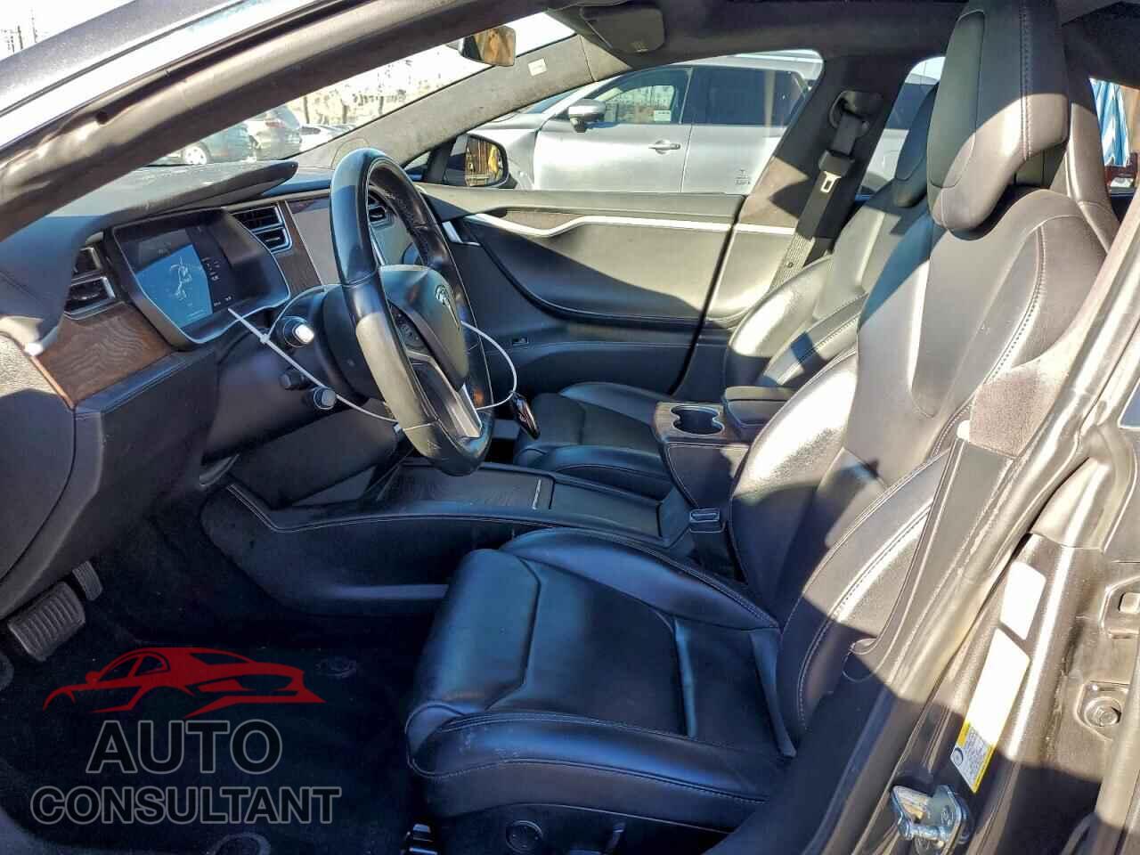 TESLA MODEL S 2018 - 5YJSA1E20JF246121