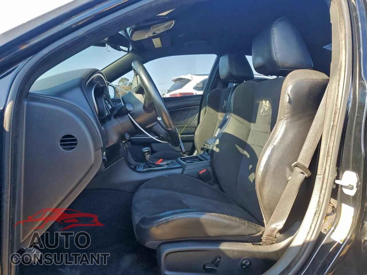 DODGE CHARGER 2019 - 2C3CDXGJ3KH740301