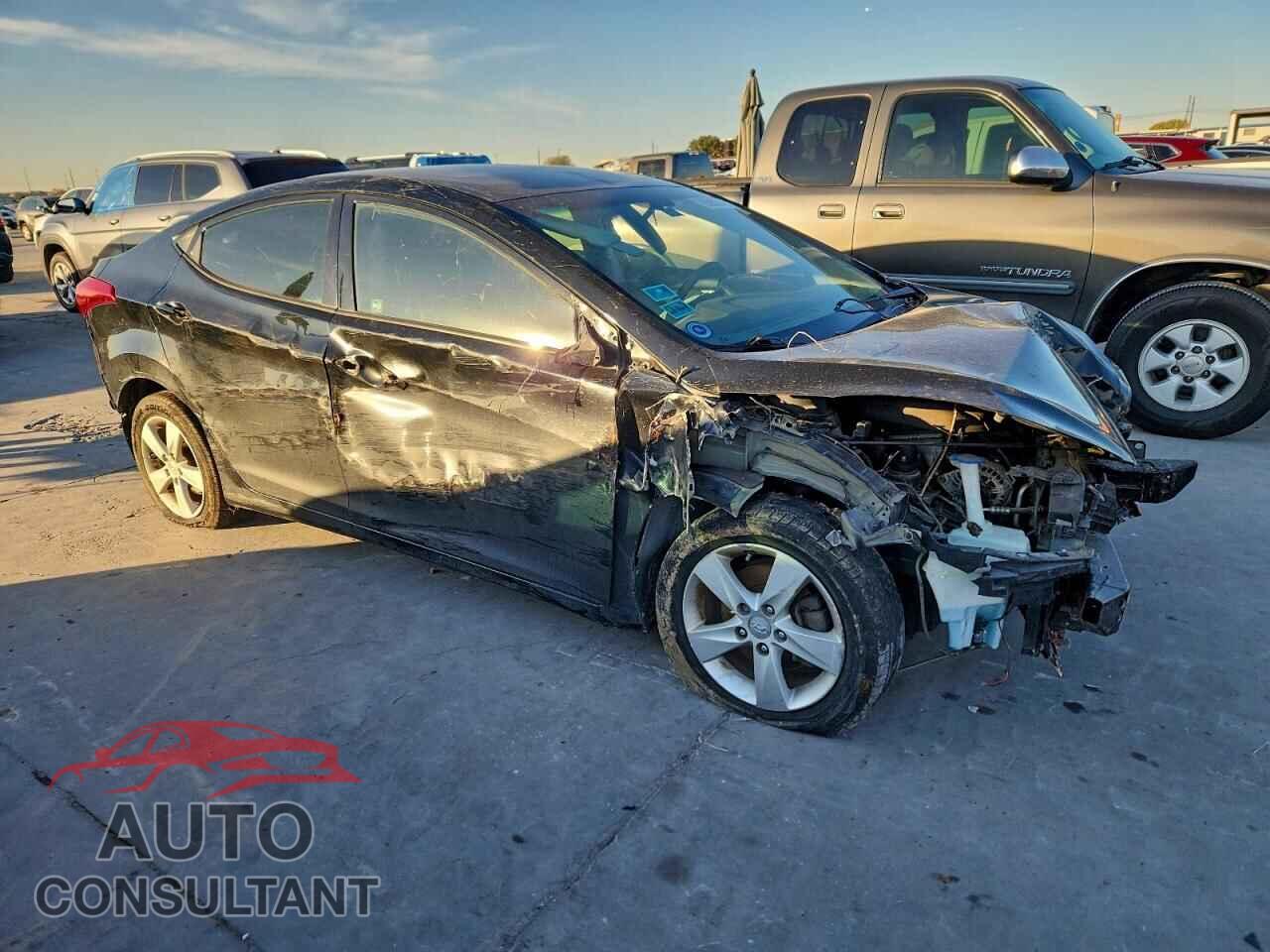 HYUNDAI ELANTRA 2013 - 5NPDH4AE2DH283473