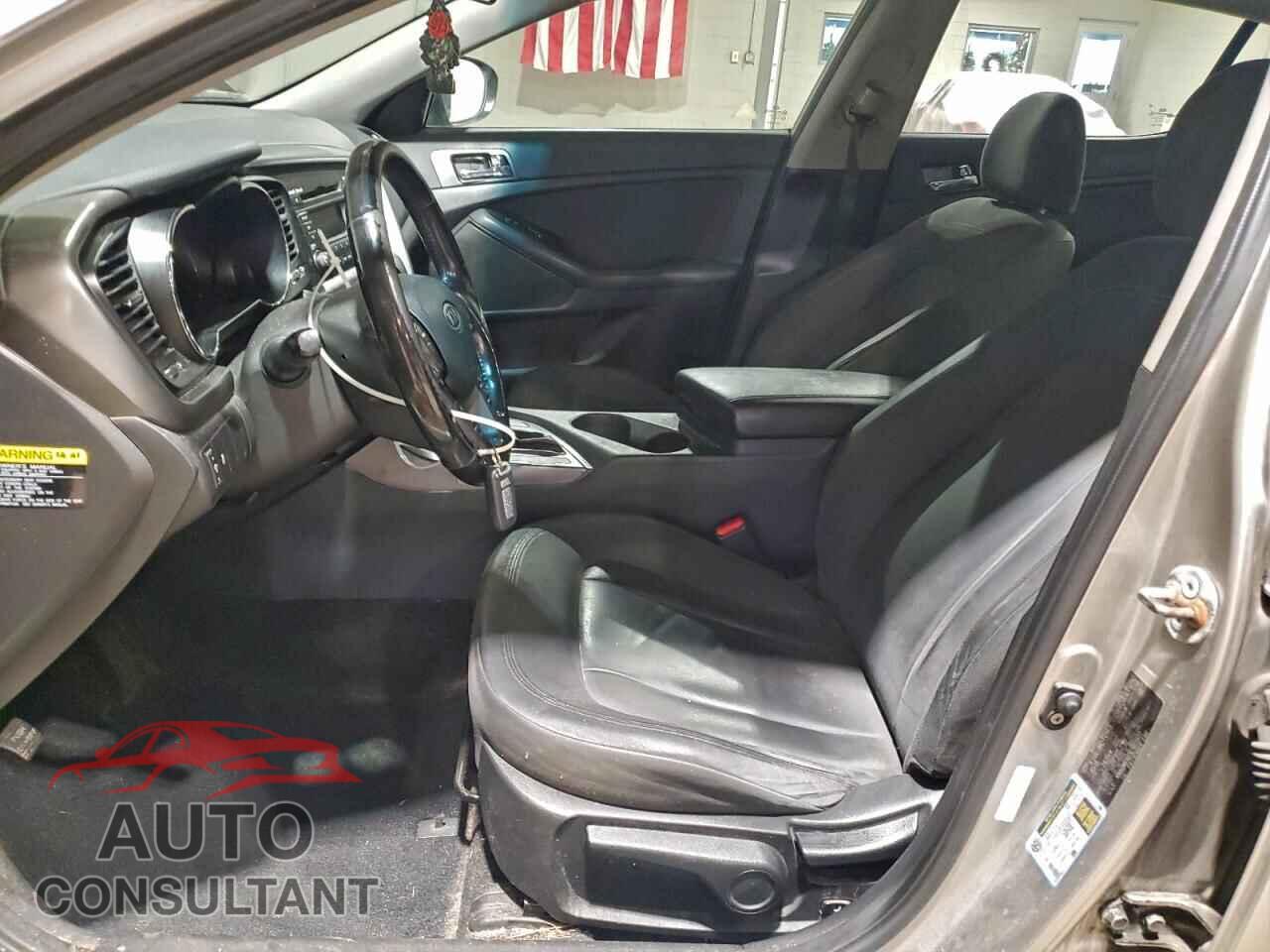 KIA OPTIMA 2012 - KNAGM4AD3C5011977